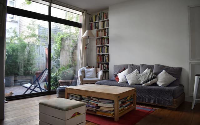 Spacious 2 Bedroom Loft Style Apartment - photo 5