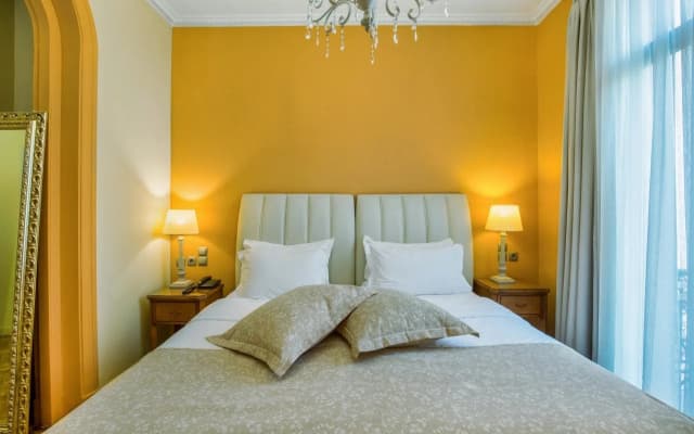 Sweet Home Hotel - photo 2