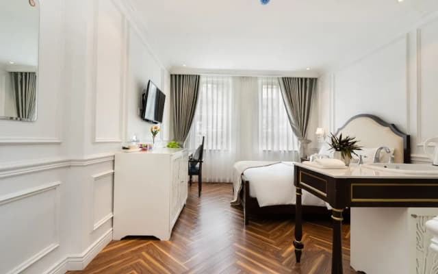 Diamond Boutique Hotel - photo 3