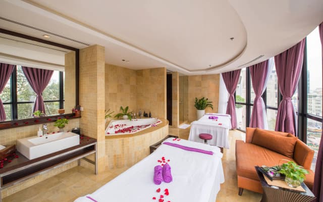 Caravelle Saigon Hotel - photo 5