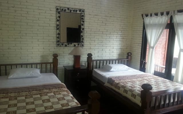 Pande Permai Bungalows - photo 4