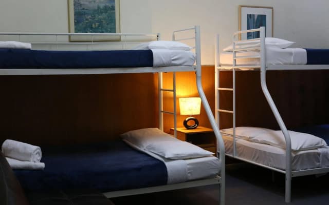 Holiday Lodge Hotel - photo 5