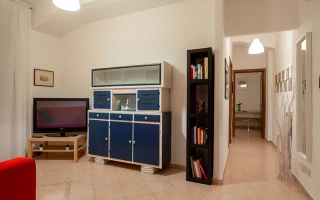 Allegra's Apartments - photo 4