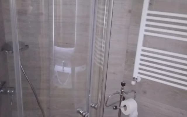 Studio in Madrid, With Shared Pool, Enclosed Garden and Wifi - photo 5