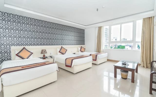 Jay Grand Hotel - photo 4