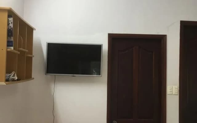 Drop By Saigon Hostel - photo 4