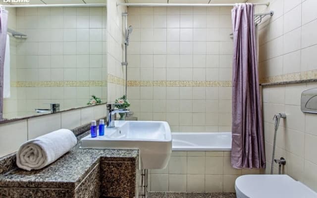 Trendy Studio in the of the Marina Bnbme Homes - photo 4