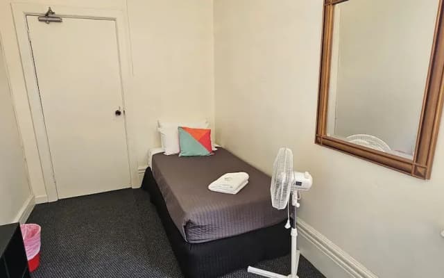 Falcon Lodge - photo 5