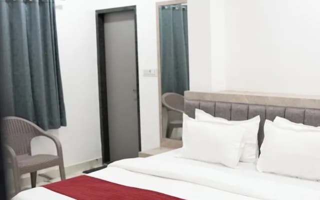 Elite Stay - photo 2