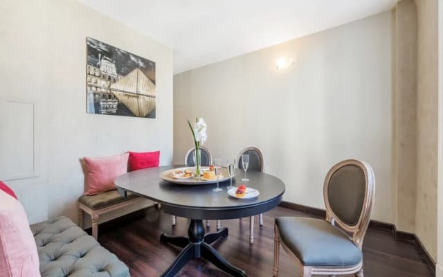 Sweet inn Apartments Palais Royal - photo 3