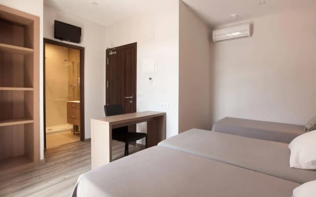 Hostal Centric - photo 4