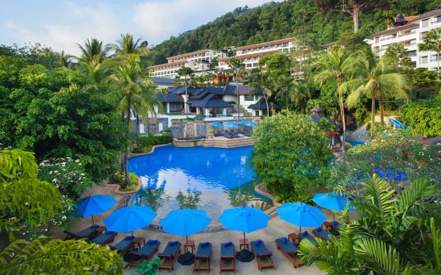 Diamond Cliff Resort & Spa, Patong Beach - photo 2