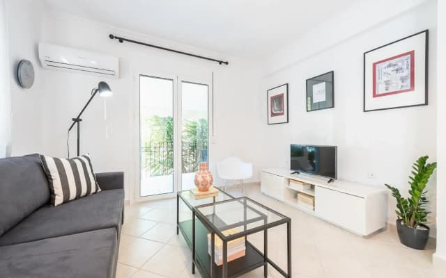 2 stops to Acropolis - Free Cancellation - Terrace - photo 5