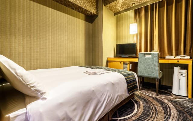 Sotetsu Fresa Inn Higashi Shinjuku - photo 5