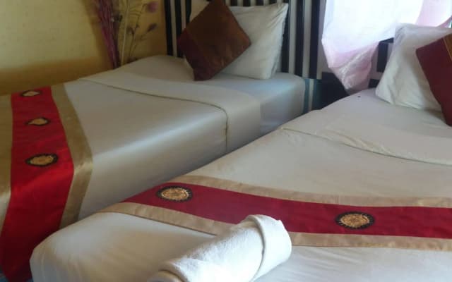 Power Beach Resort - photo 2