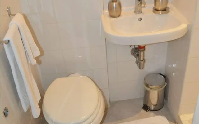 Hello Trastevere - Bed & Breakfast - photo 4