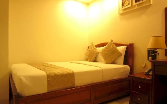 Hoang Luxury Hotel Dist 1 Ho Chi Minh - photo 5