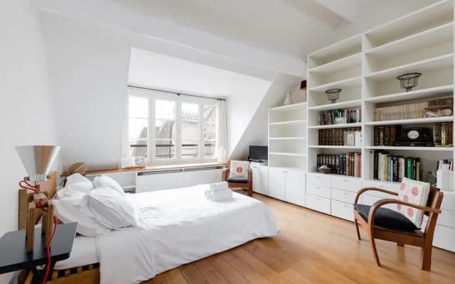 Le Marais - hôtel de Ville Apartment - photo 2