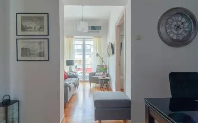 Elpidos Central Athens Luxurious Apartments - photo 4