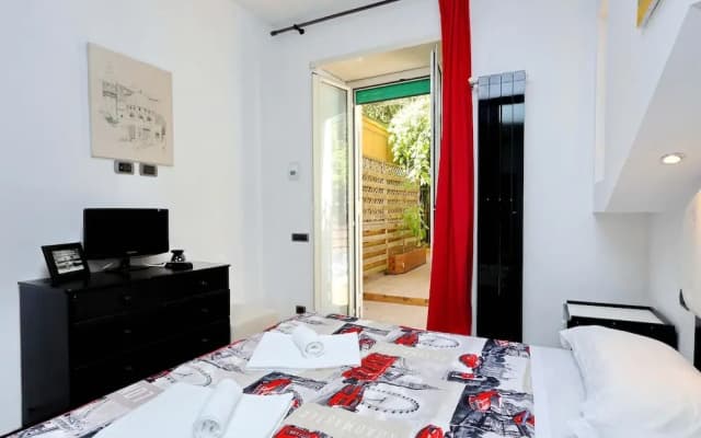 Odescalchi Garden Apartment - photo 2
