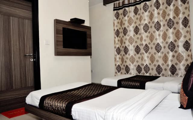 Hotel Glance Inn - photo 2