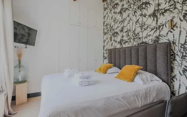 Charming Studio - 2P - Courcelles - photo 2