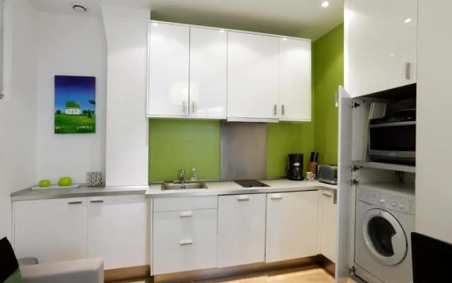 Sleek Apartments Near Saint Germain - photo 5