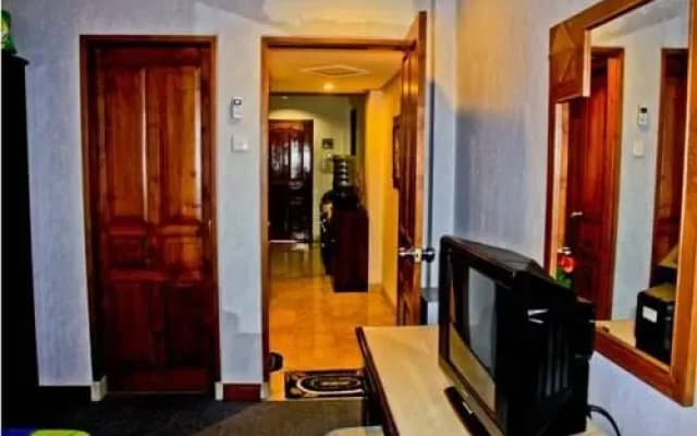 Cozy Suites @Jayakarta Hotel - photo 3