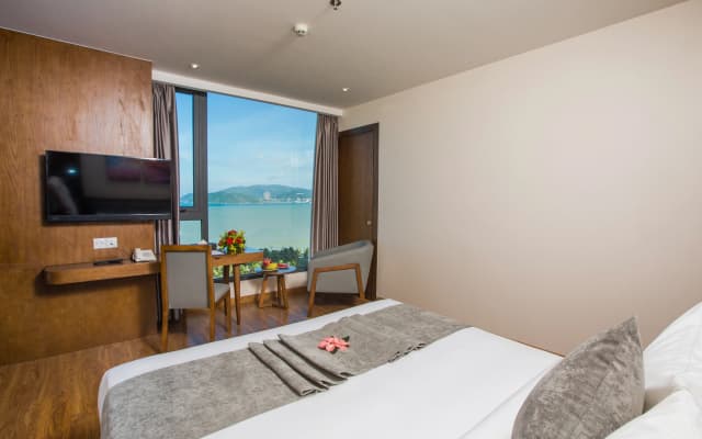 DTX Hotel Nha Trang - photo 2