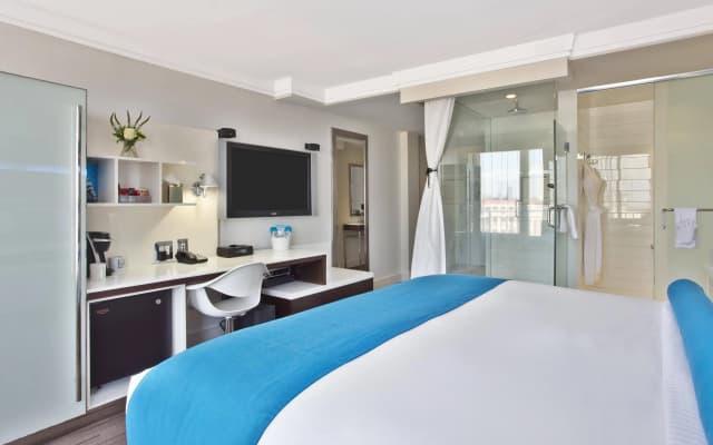 Hotel Le Bleu - photo 3