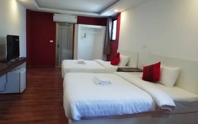 The Ram Hotel - photo 5