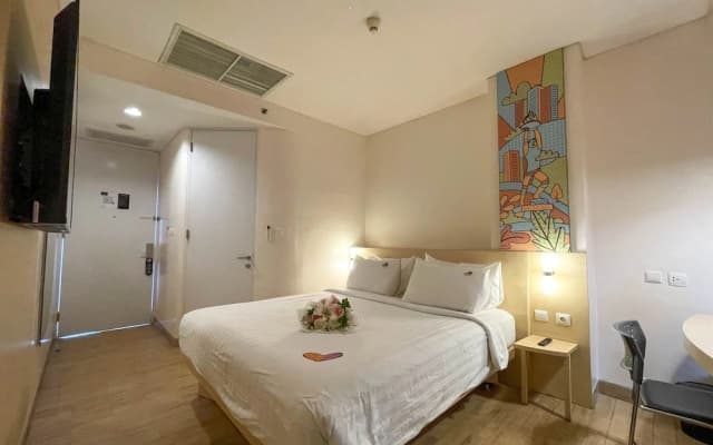 MaxOneHotels Premier Melawai - photo 3