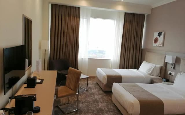 Gloria Hotel & suites - photo 3