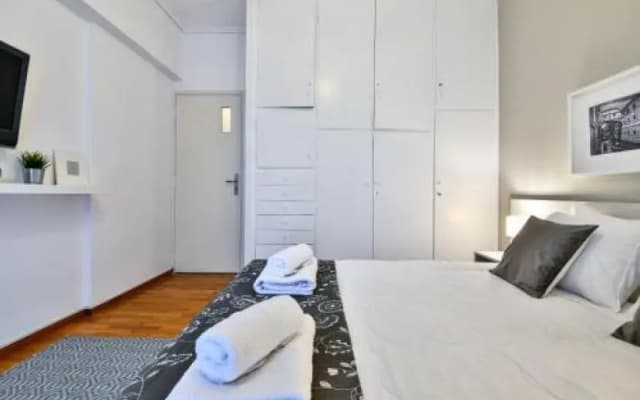 Flat 1 bedroom 2 bathrooms - Athens - photo 3