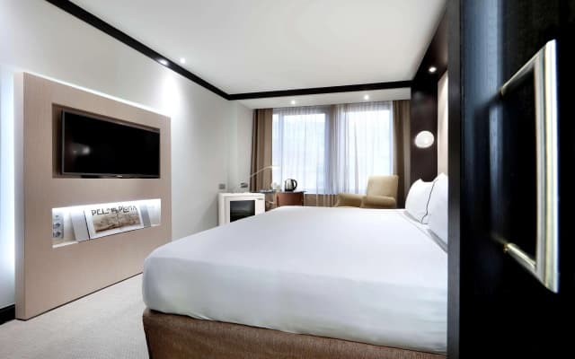 Melia Barcelona Sarrià - photo 4