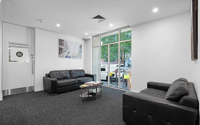 Comfort Apartments Melbourne Central - photo 3