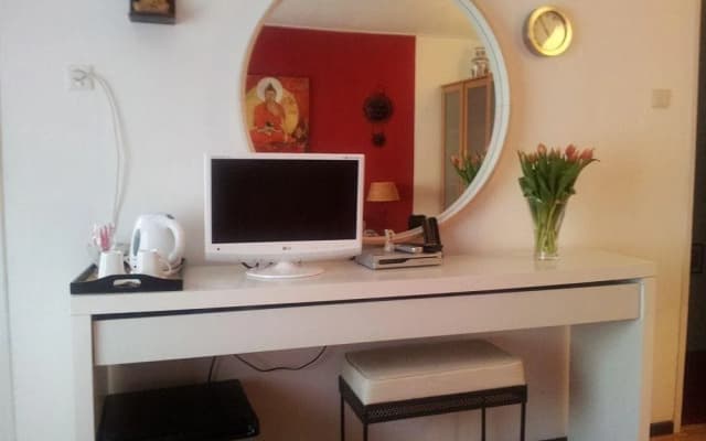 Bayan Bed & Breakfast - photo 2