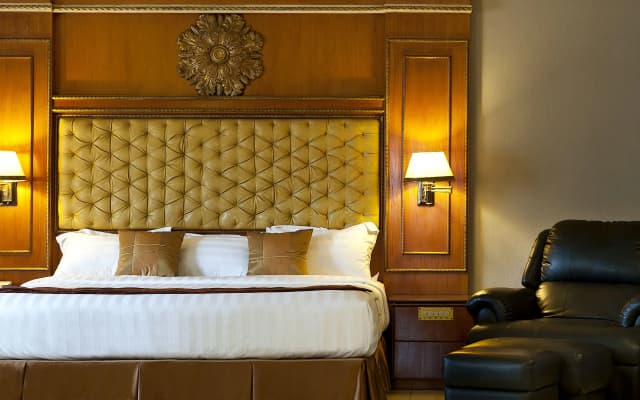 Hotel Olympic - photo 3