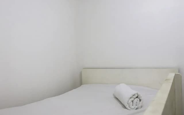 Nice Designed 2Br Menteng Square Apartment - photo 2