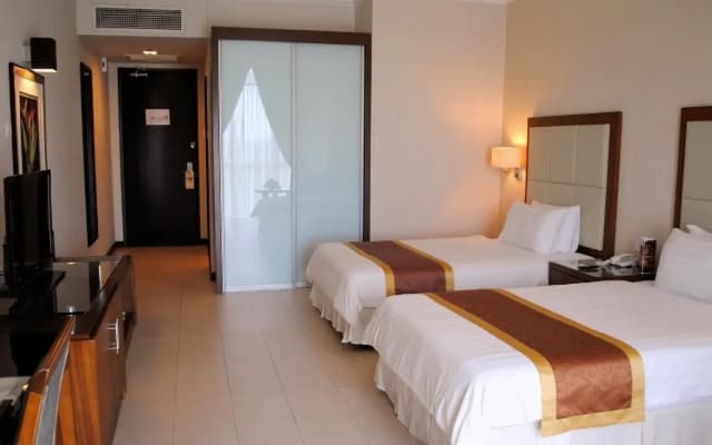 Nilai Springs Resort Hotel - photo 3