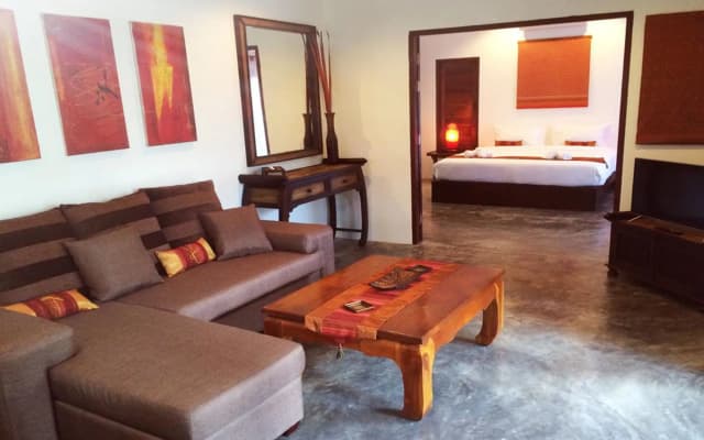 Sazana Villa Resort - photo 2