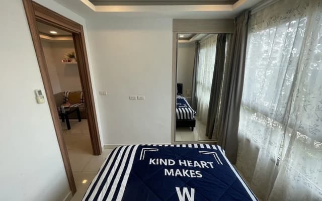 Arcadia Beach Resort by PSR ASIA - photo 3