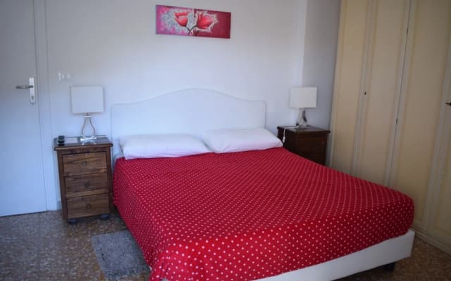 Guest House Liana Home - photo 4