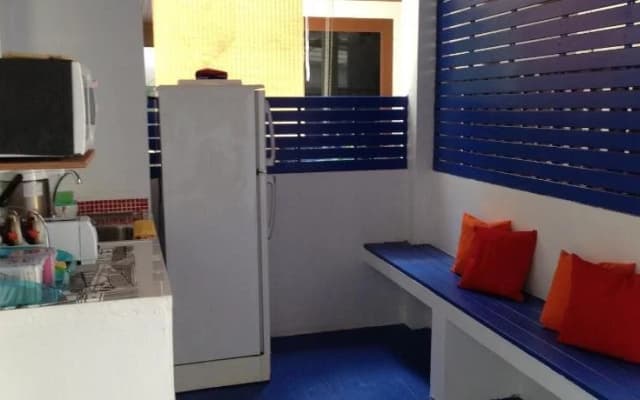 Ananas Samui Hostel - photo 2