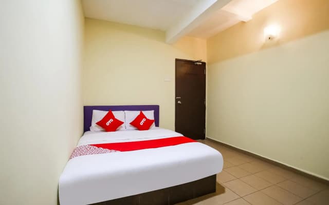 OYO 89585 Hotel Happy Inn - photo 2