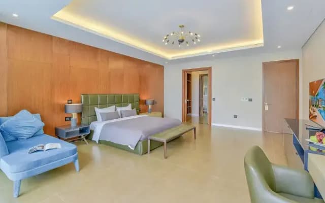 The Five - Ocean Villas Da Nang - photo 4
