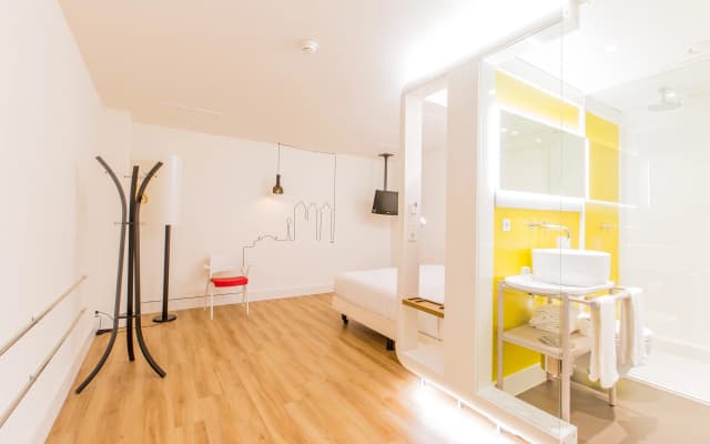 Qbic Hotel Amsterdam WTC - photo 3