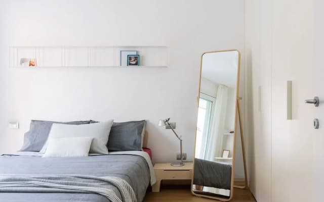 JOIVY Stylish 1-Bedroom Flat - photo 2