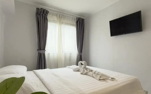 Garden View Apt- 1BR T1-103 - photo 2