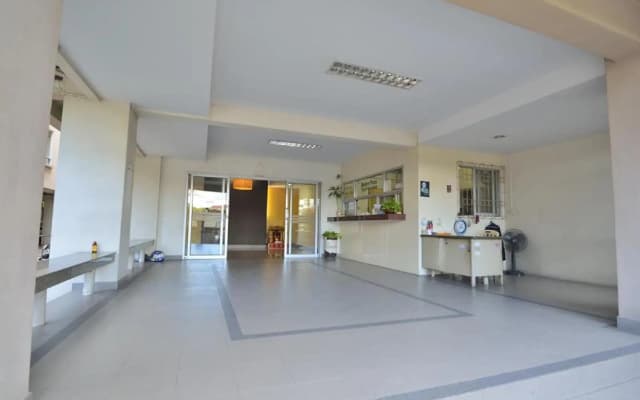 Modern Place - photo 2